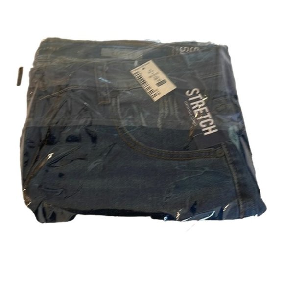 Aeropostal Men's Super Skinny Max Stretch Jeans - Medium Wash - Picture 8 of 9